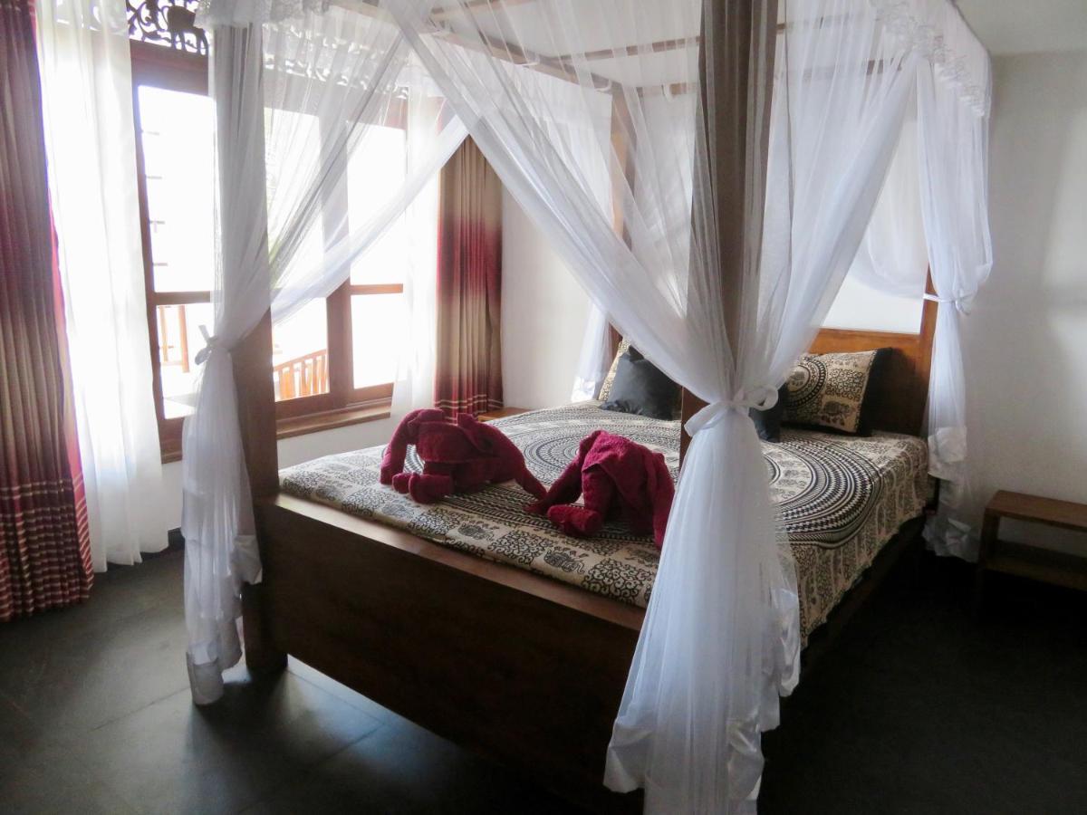 Thoduwawa Beach Villa Paiyagala Экстерьер фото