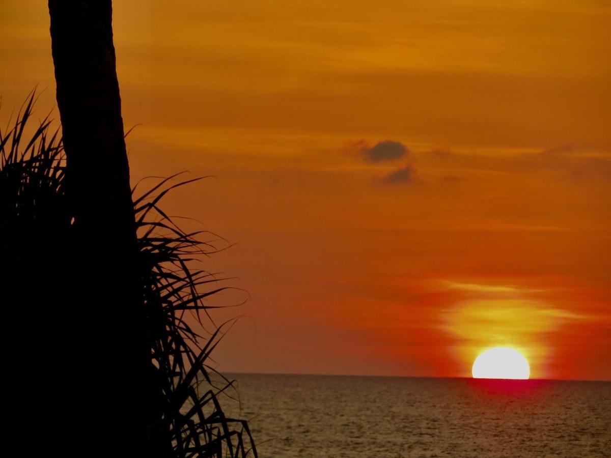 Thoduwawa Beach Villa Paiyagala Экстерьер фото